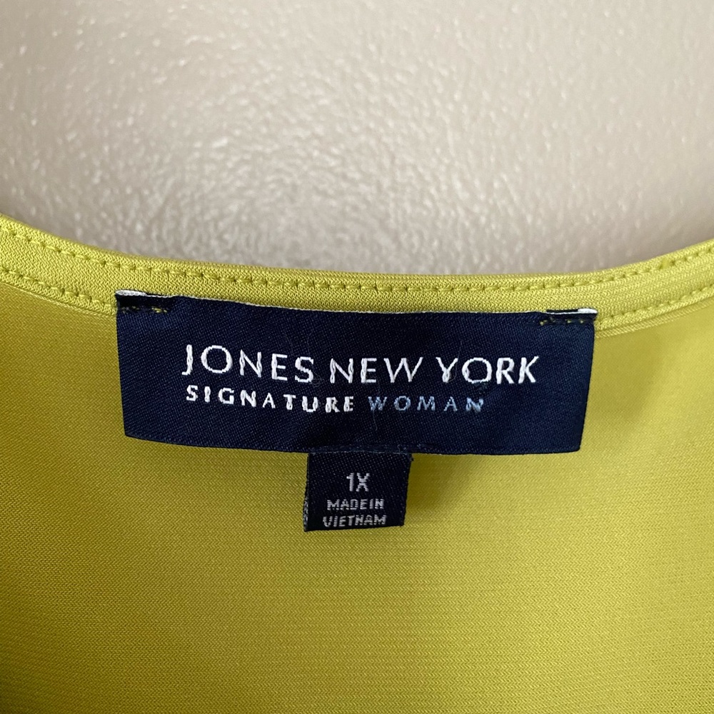 Jones New York lime colored jersey tank - Picture 3 of 3